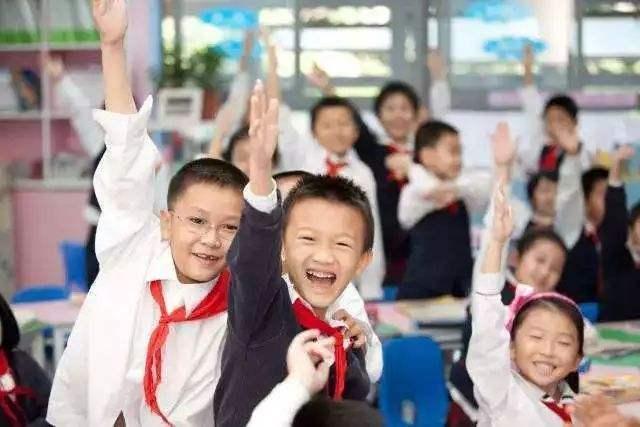 深圳这样对孩子忍心吗？非深户和深圳落户孩子的教育竟如此不同！