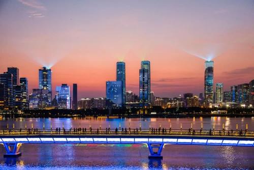 2021年考虑深圳入户的注意啦！六大条件变动！