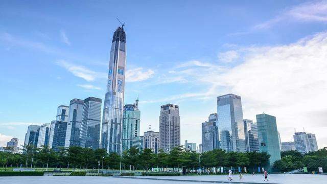 入深户不再要求学历了, 深圳在一线城市里率先推出的一项入户新政!