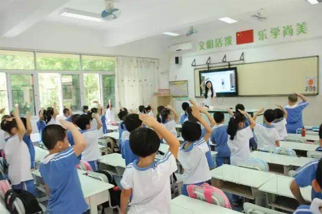 民办学校小一学位也吃紧, 深圳落户与孩子学区房的关系你懂吗?