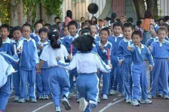 深圳积分入户5区接连发布学位预警, 非深户孩子学位更紧张!